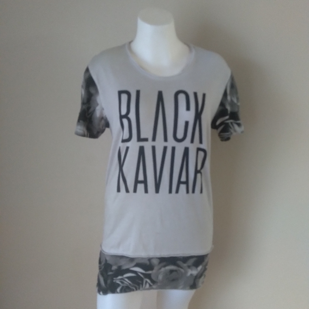 Black Kaviar top Size small